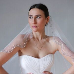 Elegant White Wedding Veil